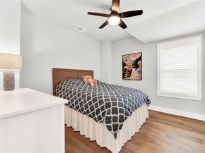 452  Jones Street , Grapevine Texas 76051