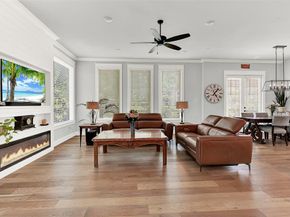 452  Jones Street , Grapevine Texas 76051