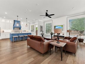 452  Jones Street , Grapevine Texas 76051