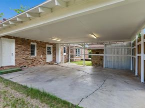 10609  Seagoville Road , Dallas Texas 75217