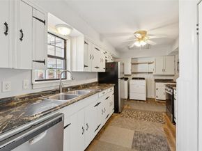 10609  Seagoville Road , Dallas Texas 75217
