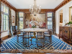 4327  Irving Avenue , Dallas Texas 75219