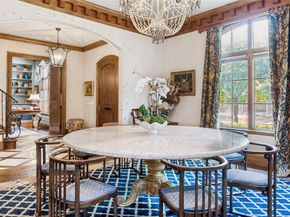 4327  Irving Avenue , Dallas Texas 75219