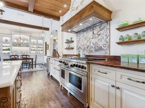 4327  Irving Avenue , Dallas Texas 75219