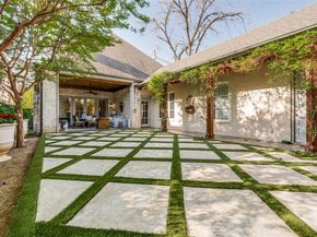 4327  Irving Avenue , Dallas Texas 75219
