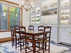 4327  Irving Avenue , Dallas Texas 75219