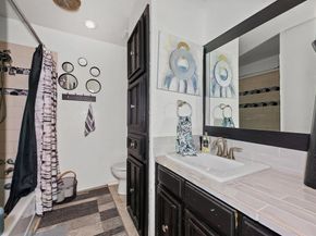 708  Del Mar Lane , Arlington Texas 76012
