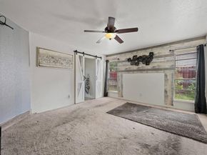 708  Del Mar Lane , Arlington Texas 76012