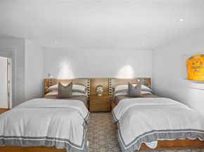 6027  Mimosa Lane , Dallas Texas 75230