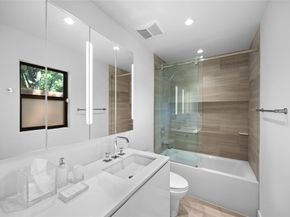 6027  Mimosa Lane , Dallas Texas 75230