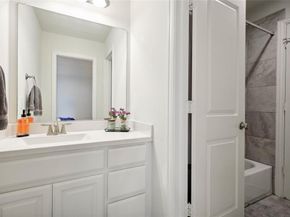 1124  4th Street , Argyle Texas 76226