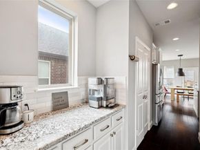 1124  4th Street , Argyle Texas 76226