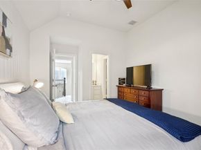 1124  4th Street , Argyle Texas 76226