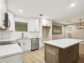 4241  Whitfield Avenue , Fort Worth Texas 76109