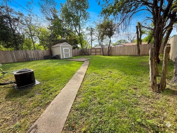 780  Emberwood Drive , Dallas Texas 75232