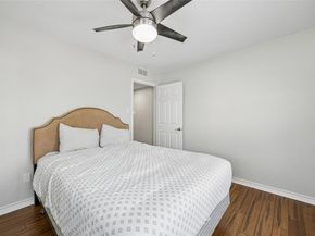 1802 N Prairie Avenue , Dallas Texas 75204