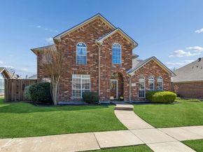 2710  Winterberry Drive , Rowlett Texas 75089