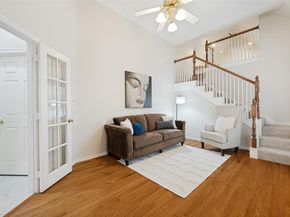 306  Heatherwood Drive , Irving Texas 75063
