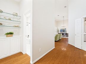 306  Heatherwood Drive , Irving Texas 75063