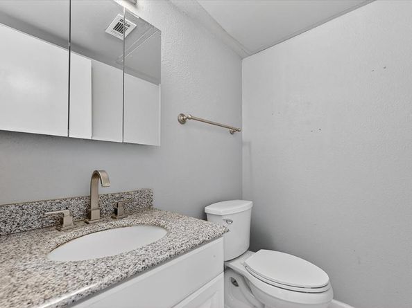 5335  Bent Tree Forest Drive  119, Dallas Texas 75248