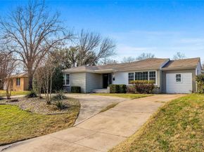 3558  South Drive , Fort Worth Texas 76109