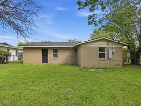 5544  Alter Drive , Fort Worth Texas 76119