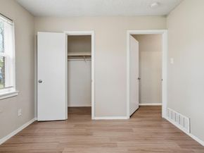 5544  Alter Drive , Fort Worth Texas 76119