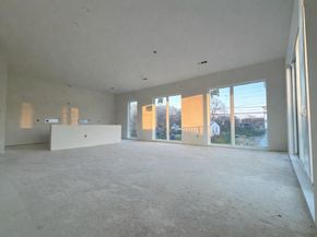 2247  Mail Avenue , Dallas Texas 75235