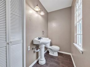 8905  La Prada Drive , Dallas Texas 75228