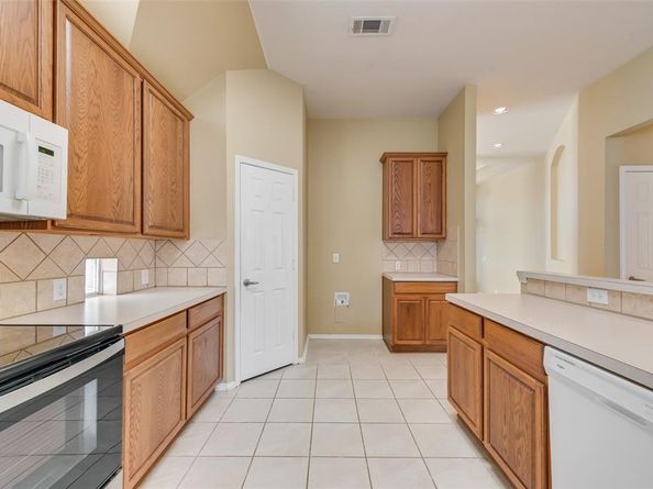 2600  Spring Drive , McKinney Texas 75072