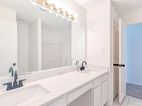 6702  Valley Branch Drive , Arlington Texas 76001