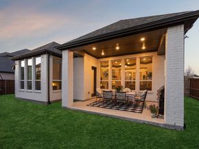 841  Forest Creek Drive , Rockwall Texas 75087