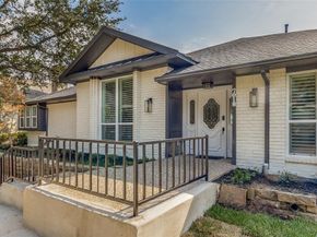 7018  Deloache  , Dallas Texas 75225