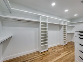 7018  Deloache  , Dallas Texas 75225