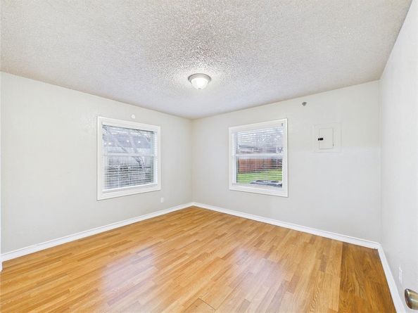 500  Crandle Drive , White Settlement Texas 76108