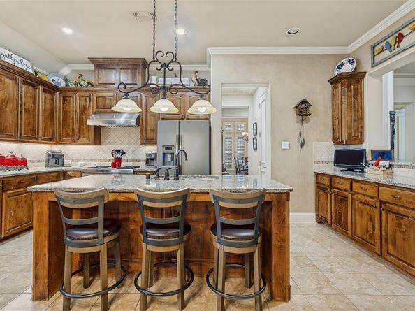 922  Mckamy Drive , Allen Texas 75013