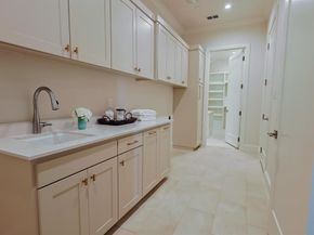 2941  Kosse Court , Grapevine Texas 76051