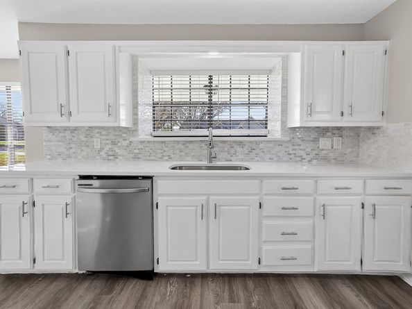 1889  TREE CREST Drive , Lewisville Texas 75077