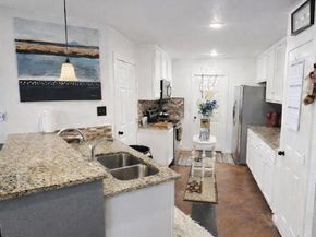 2900  Fitzhugh Avenue , Fort Worth Texas 76105