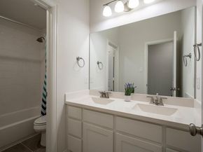 2825  London  , The Colony Texas 75056