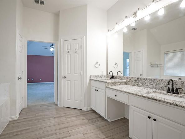 1659  Granite Rapids Drive , Frisco Texas 75036