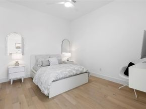 11907  Quincy Lane , Dallas Texas 75230