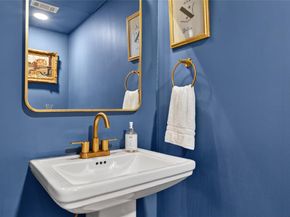 3618  Reagan Street , Dallas Texas 75219