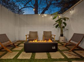 3618  Reagan Street , Dallas Texas 75219