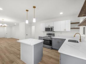 5261  Trail Lake Drive , Fort Worth Texas 76133