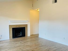 2106  Horizon Trail  3721, Arlington Texas 76011