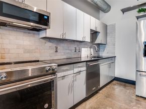 1122  Jackson Street  917, Dallas Texas 75202