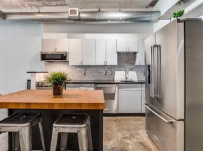 1122  Jackson Street  917, Dallas Texas 75202