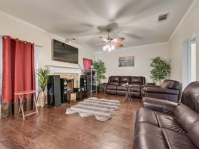 5715  Creekhollow Drive , Arlington Texas 76018