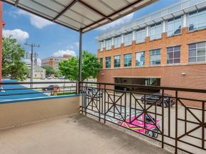 601 E 1st Street  220, Fort Worth Texas 76102